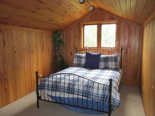 loft_bedroom_5
